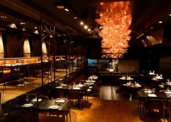 Dstrkt Restaurant 1